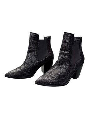 Chinese Laundry Utah Snakeskin‎ Texture Black Bootie Ankle Boots